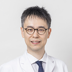 巖築 慶一