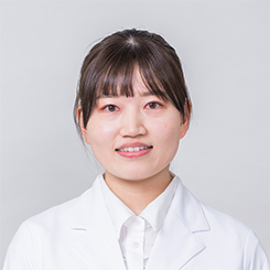 山本 悠里